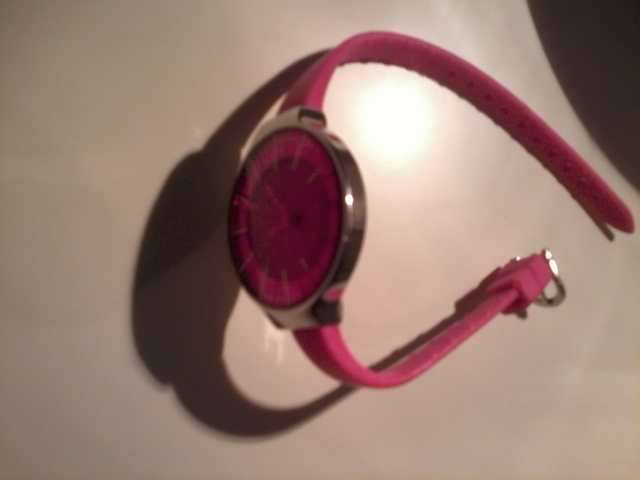 Pink/Lilane Uhr NEU